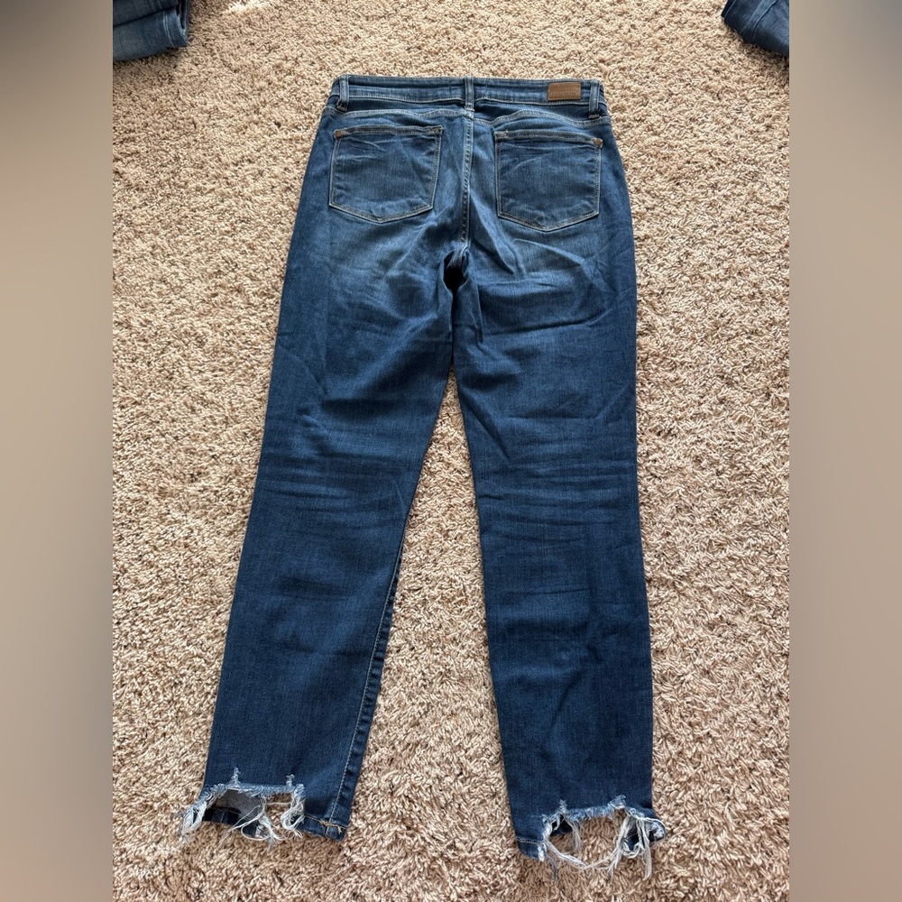 Judy Blue Women’s Dark Wash Relaxed Fit Jeans Denim Raw Hem Mid Rise Sz 28